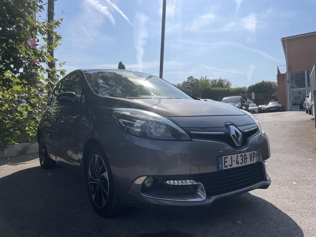 RENAULT SCENIC
