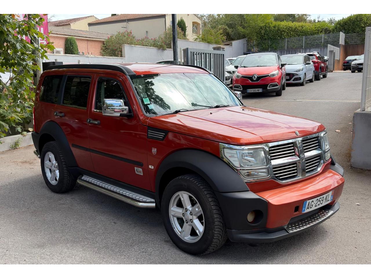 DODGE NITRO