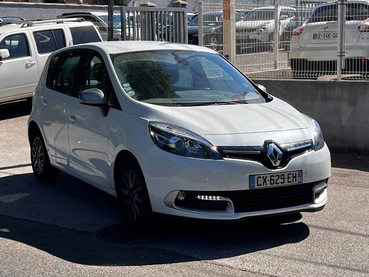 RENAULT SCENIC
