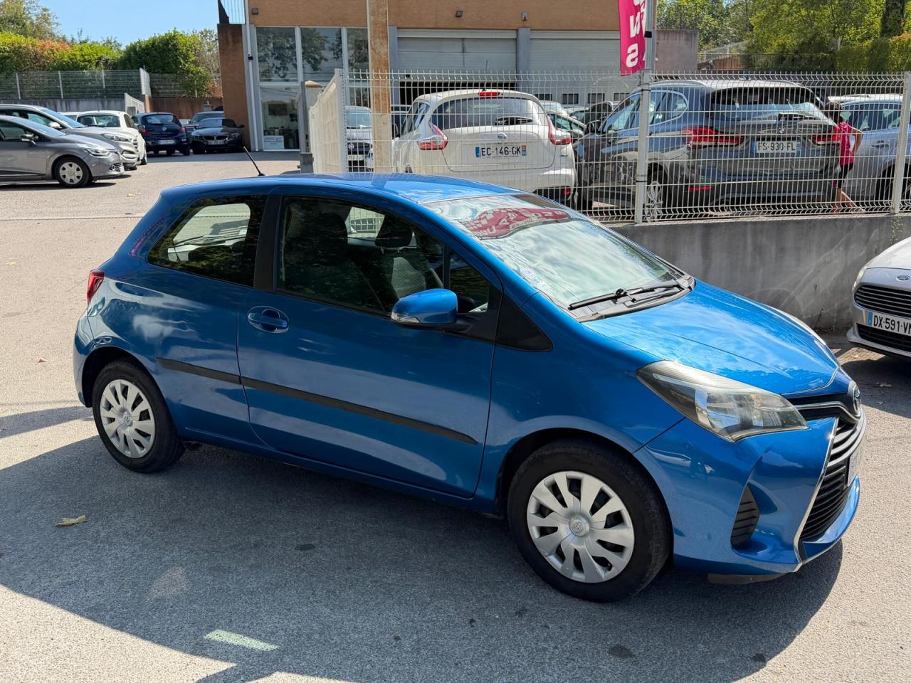 TOYOTA YARIS