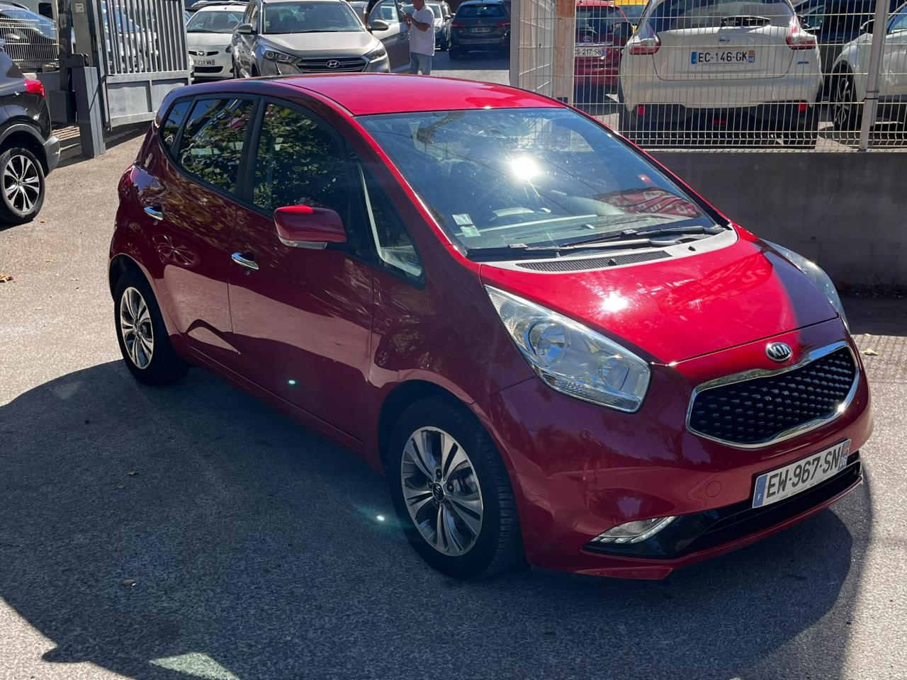 KIA VENGA