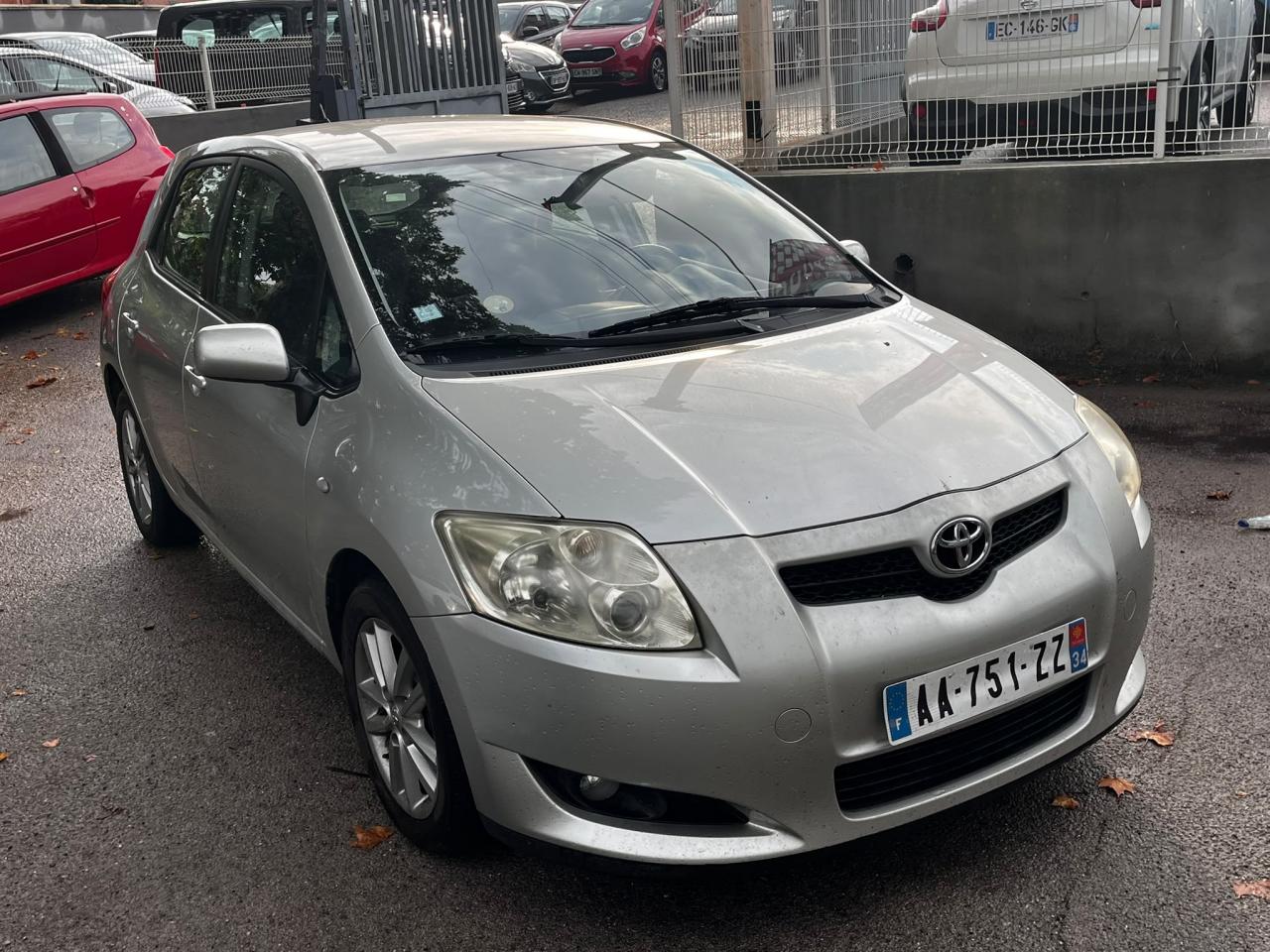 TOYOTA AURIS 90 D-4D BV MultiMode  Dynamic