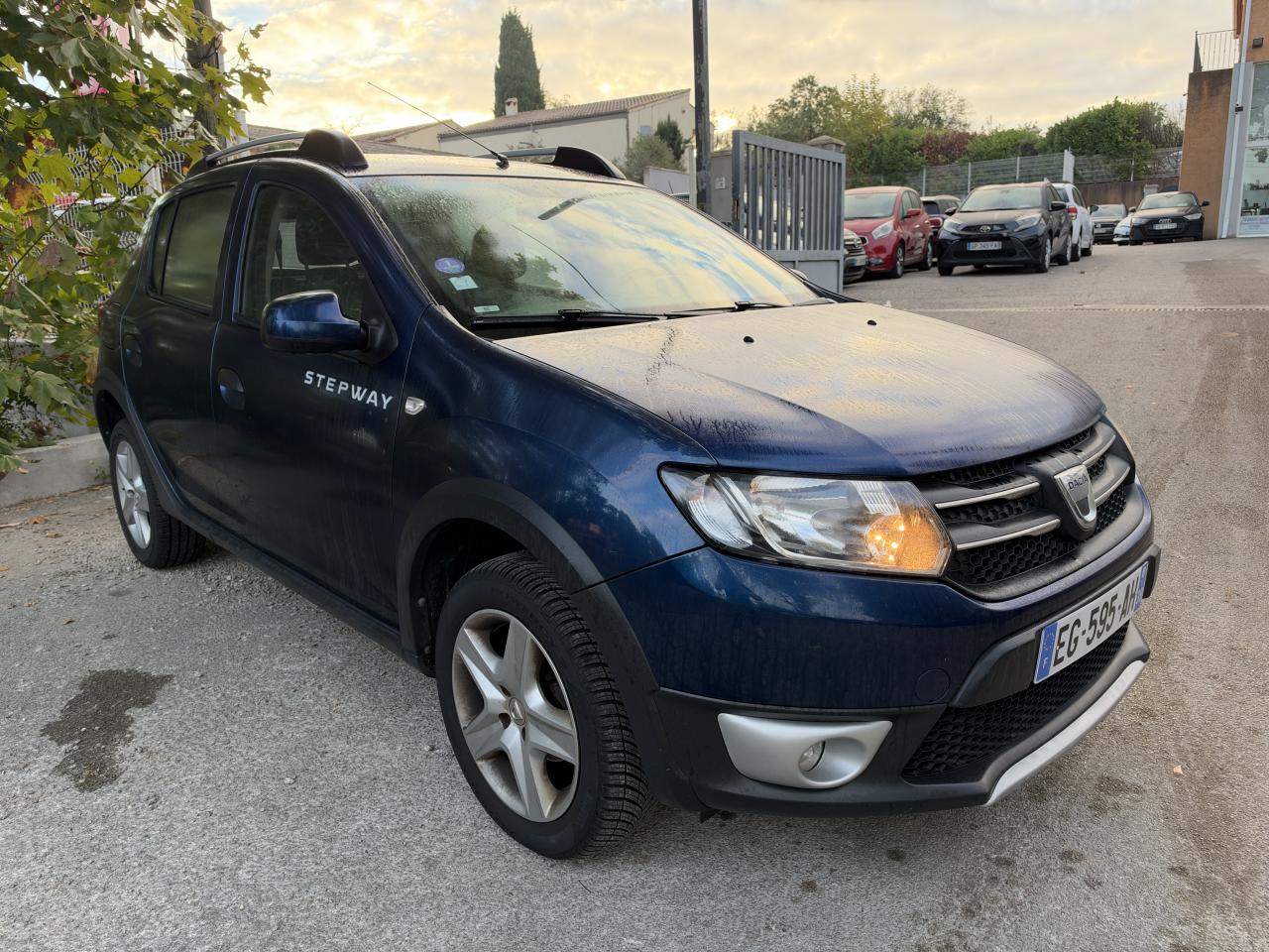 DACIA SANDERO