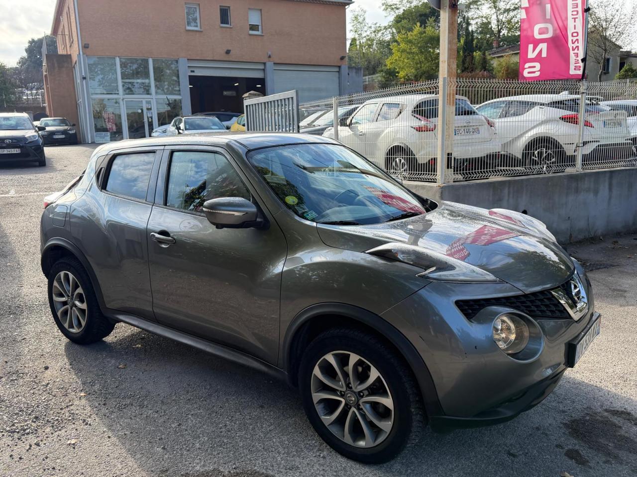 NISSAN JUKE