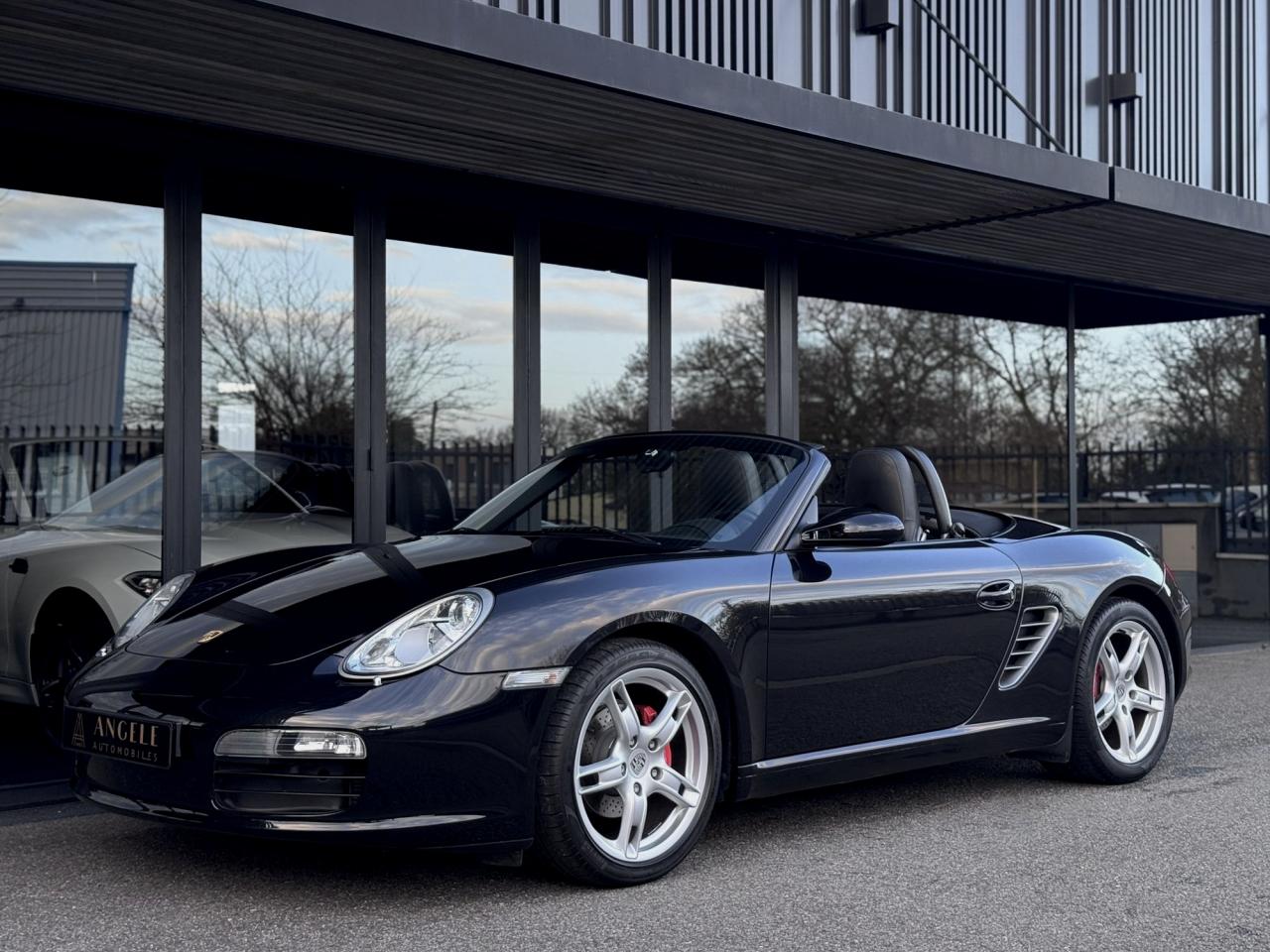 PORSCHE BOXSTER