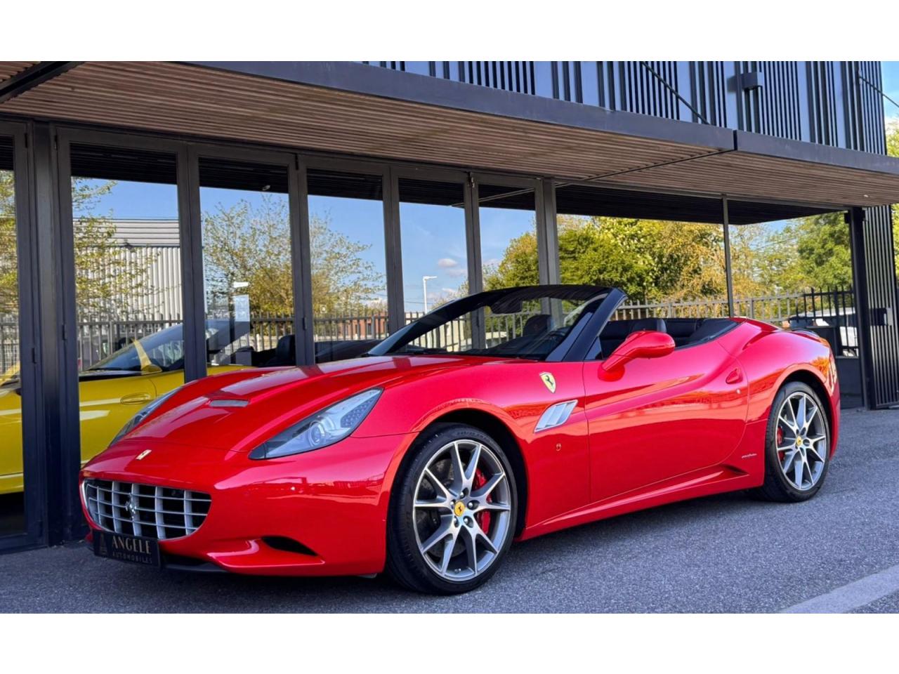 FERRARI CALIFORNIA 4.3i - BVA  . PHASE 1