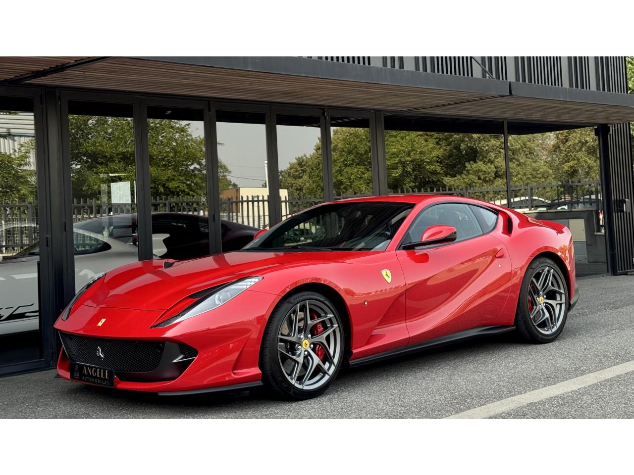 FERRARI 812 SUPERFAST