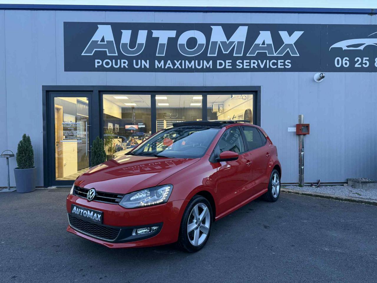 VOLKSWAGEN POLO