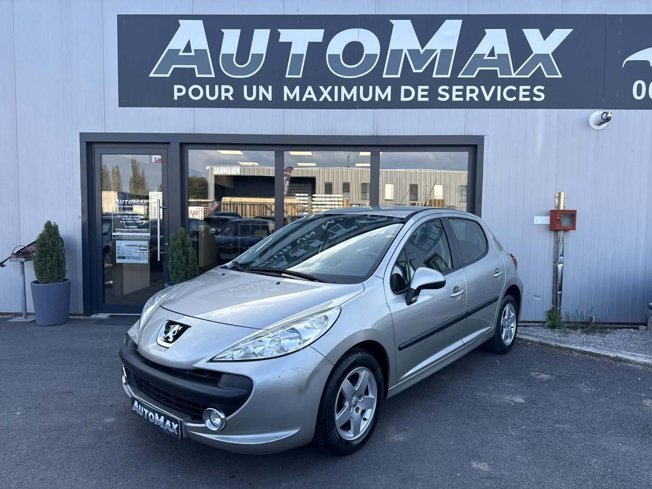 PEUGEOT 207