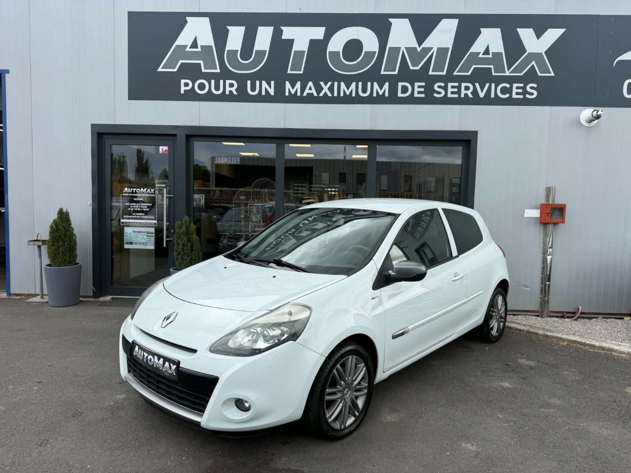 RENAULT CLIO
