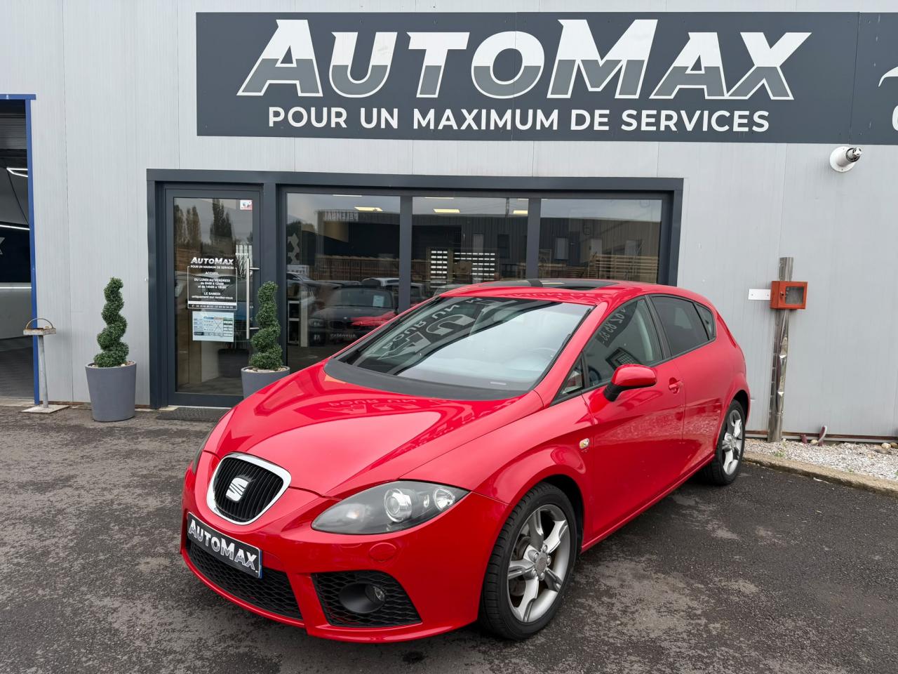 SEAT LEON