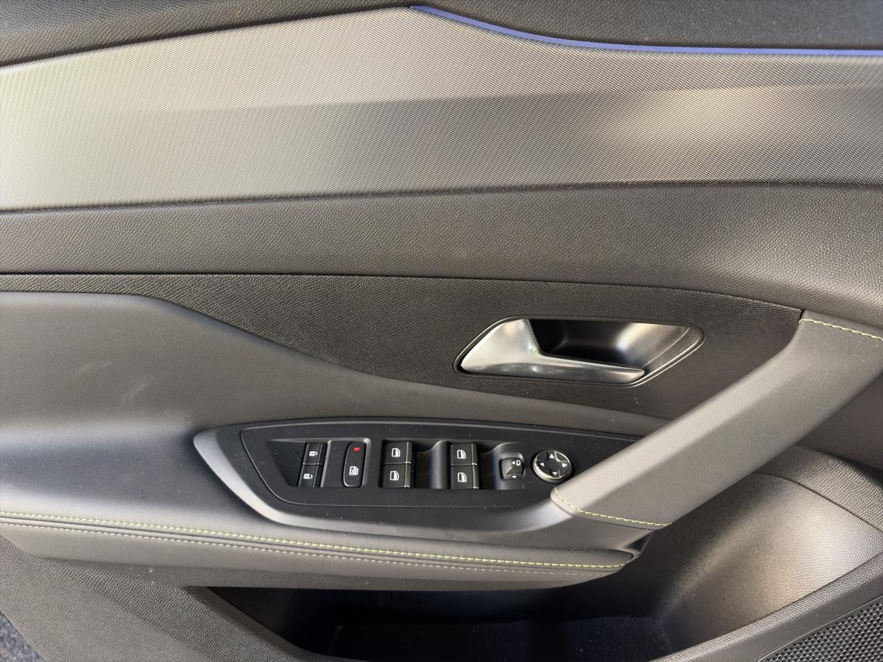 Thumbnail 12