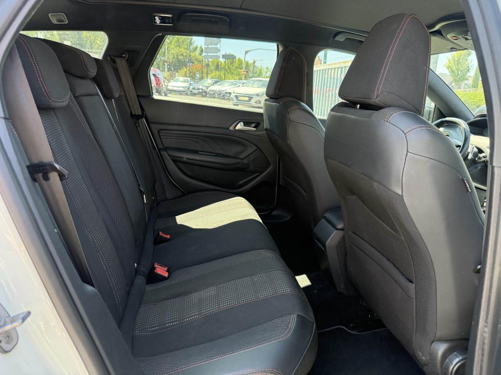 Thumbnail 11