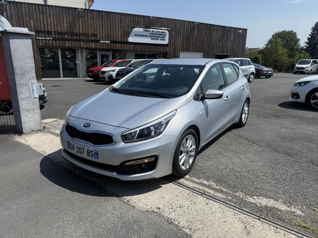 KIA CEED 1.6 CRDi - 136 S&S Active gps + clim + camera AR