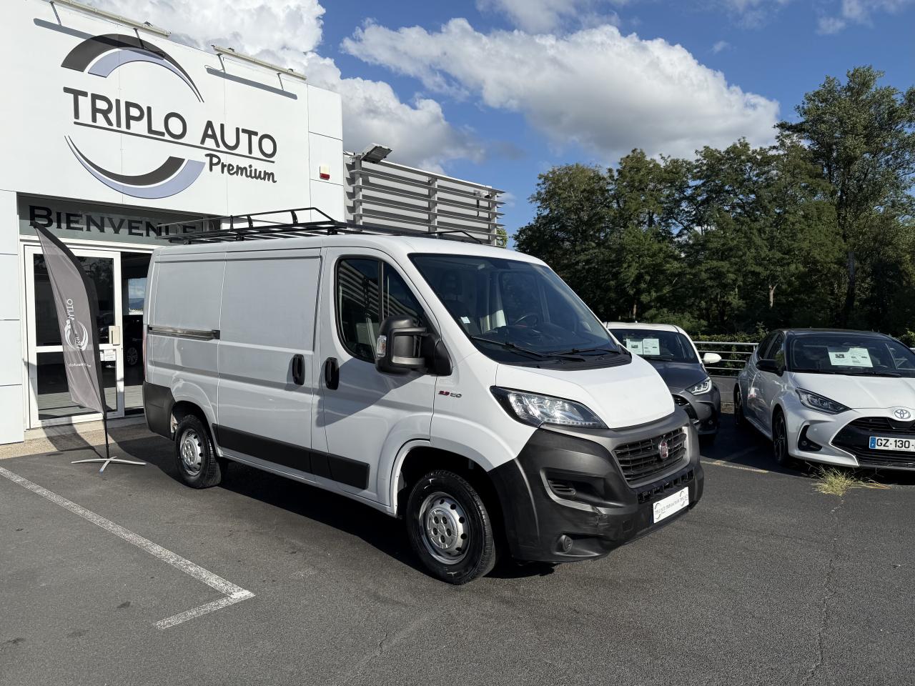 FIAT DUCATO Tôlé Business 2.3 Multijet - 120 FOURGON TOLE TVA RECUPERABLE + GPS + CAMERA AR