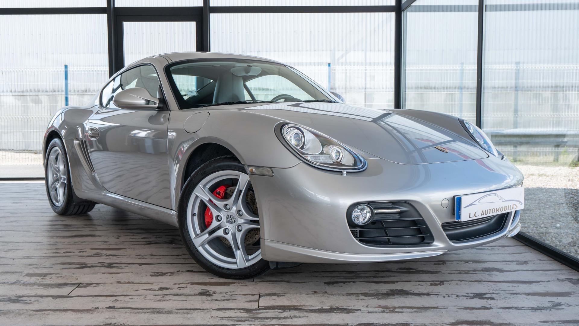 PORSCHE CAYMAN