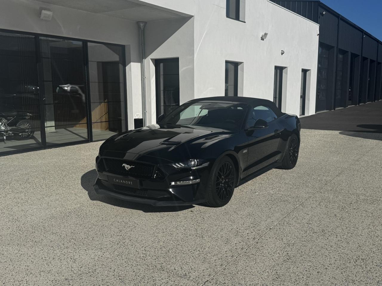 FORD MUSTANG CABRIOLET