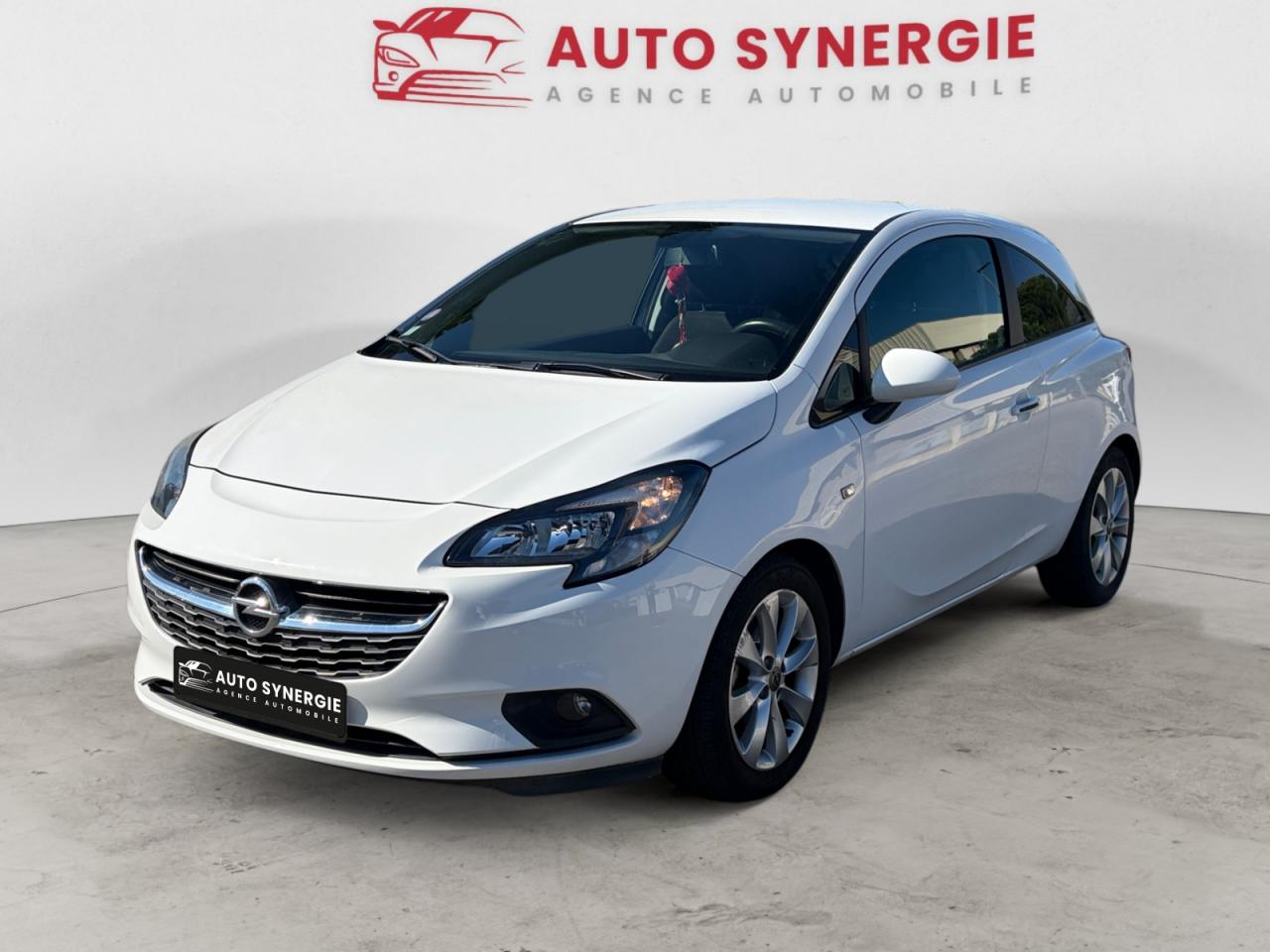 OPEL CORSA 70CH  Active CARPLAY /RADAR
