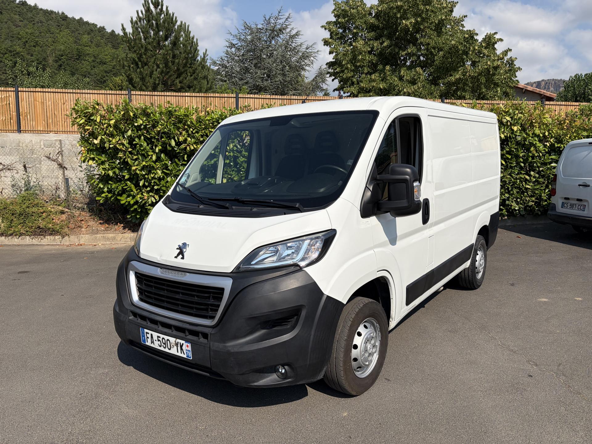 PEUGEOT BOXER