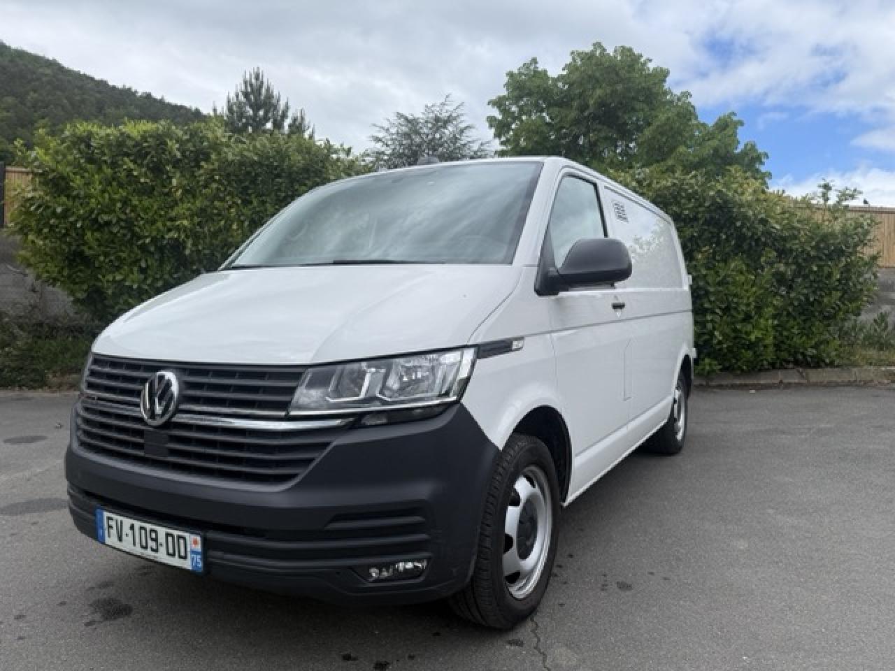 VOLKSWAGEN TRANSPORTER