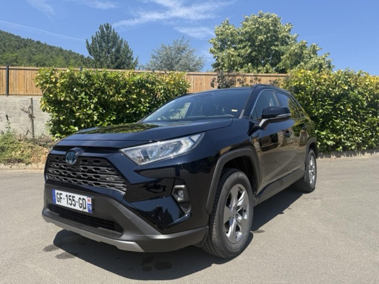 TOYOTA RAV 4 Hybride  CVT MY22  Design Business + Programme