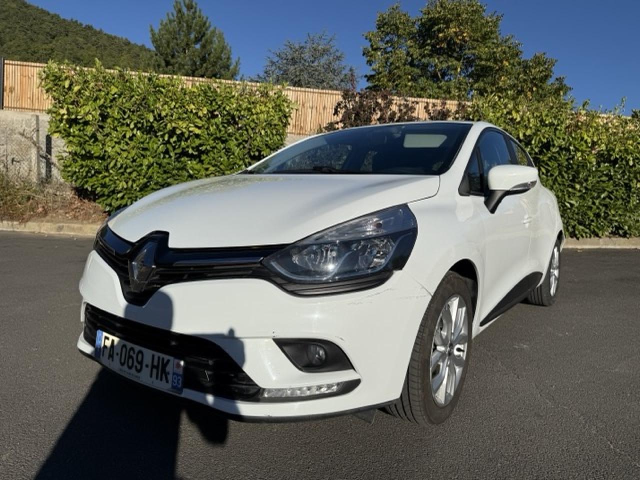 RENAULT CLIO