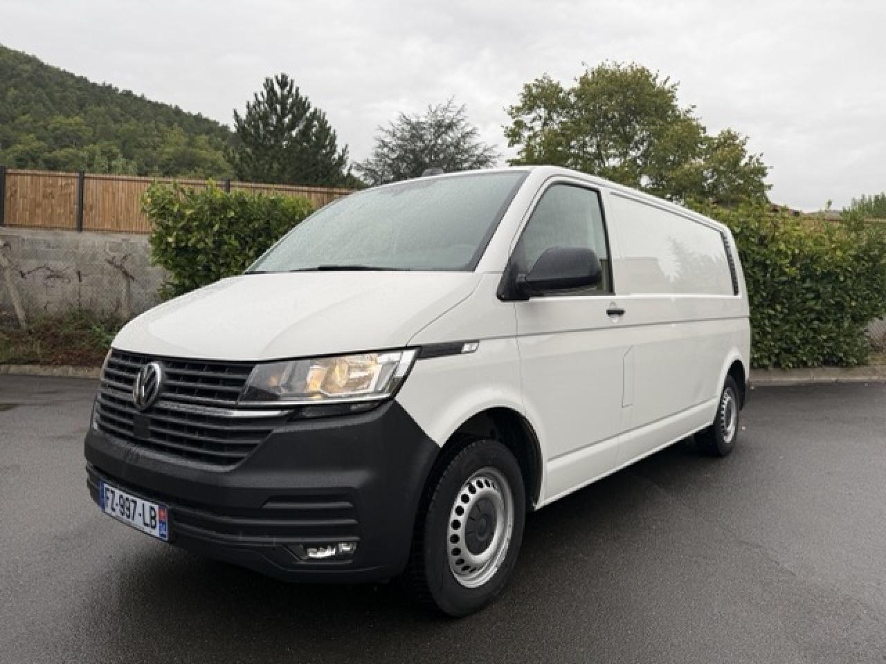 VOLKSWAGEN TRANSPORTER