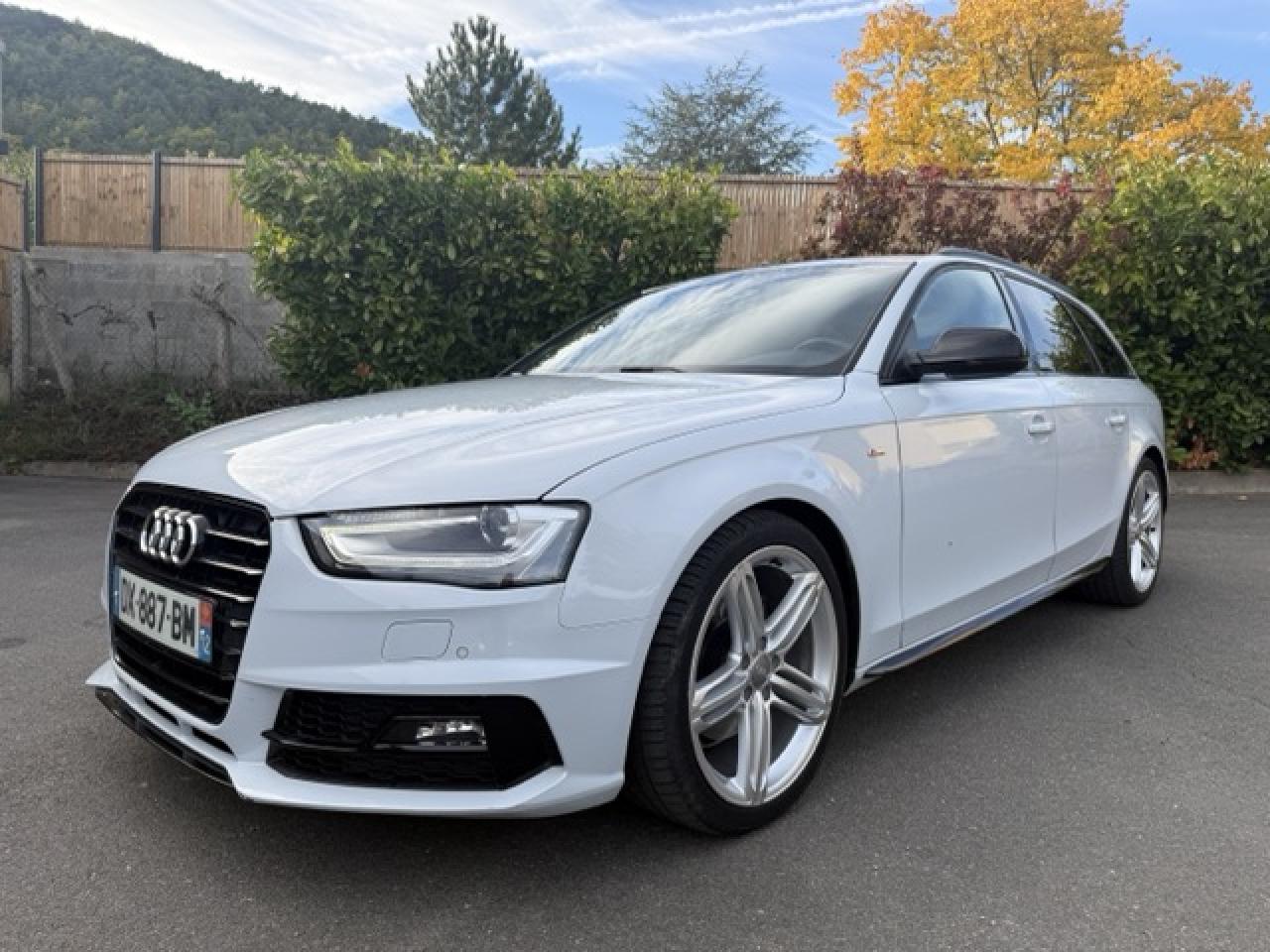 AUDI A4 Avant 2.0 TDI DPF Clean Diesel - 150 - BVA Multitronic  S line
