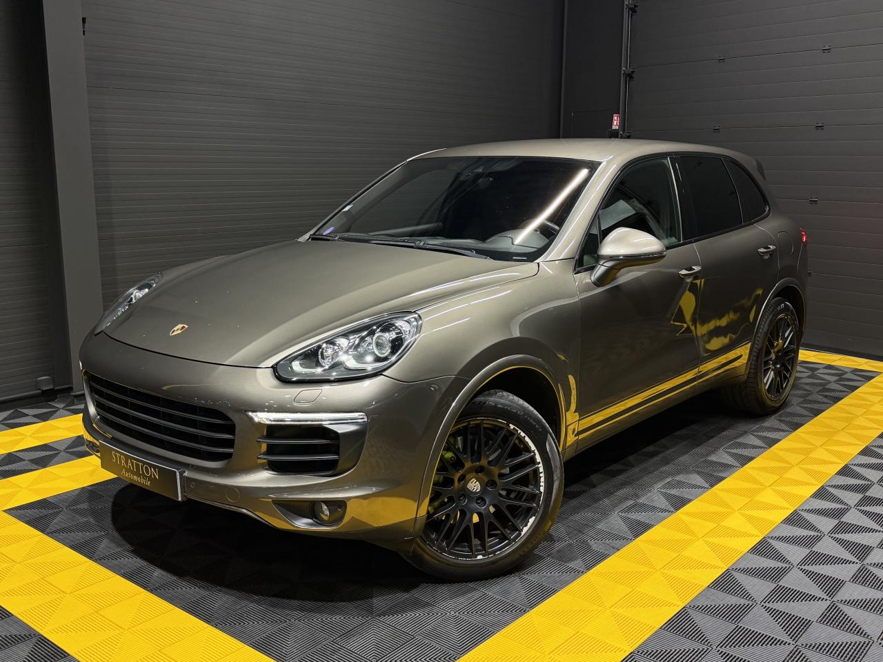 PORSCHE CAYENNE