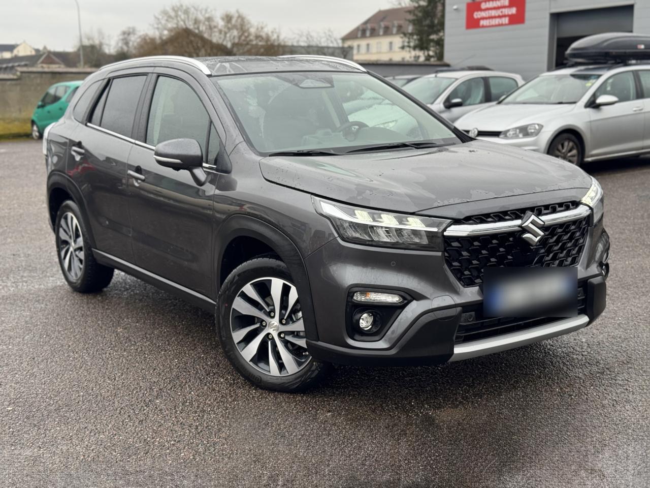 SUZUKI S-CROSS