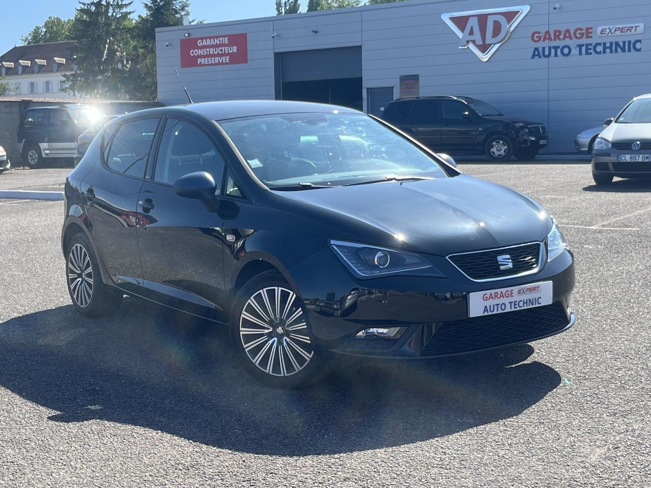 SEAT IBIZA