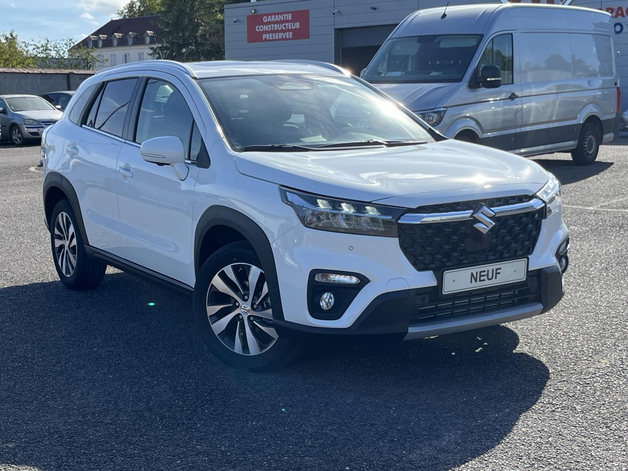SUZUKI S-CROSS