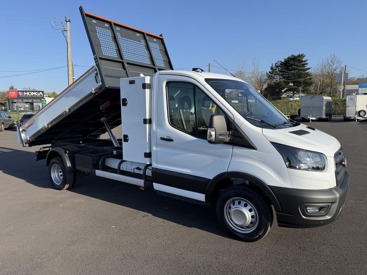FORD TRANSIT 350 L3 2.0 EcoBlue - 165 benne et coffre Gruau - Démo