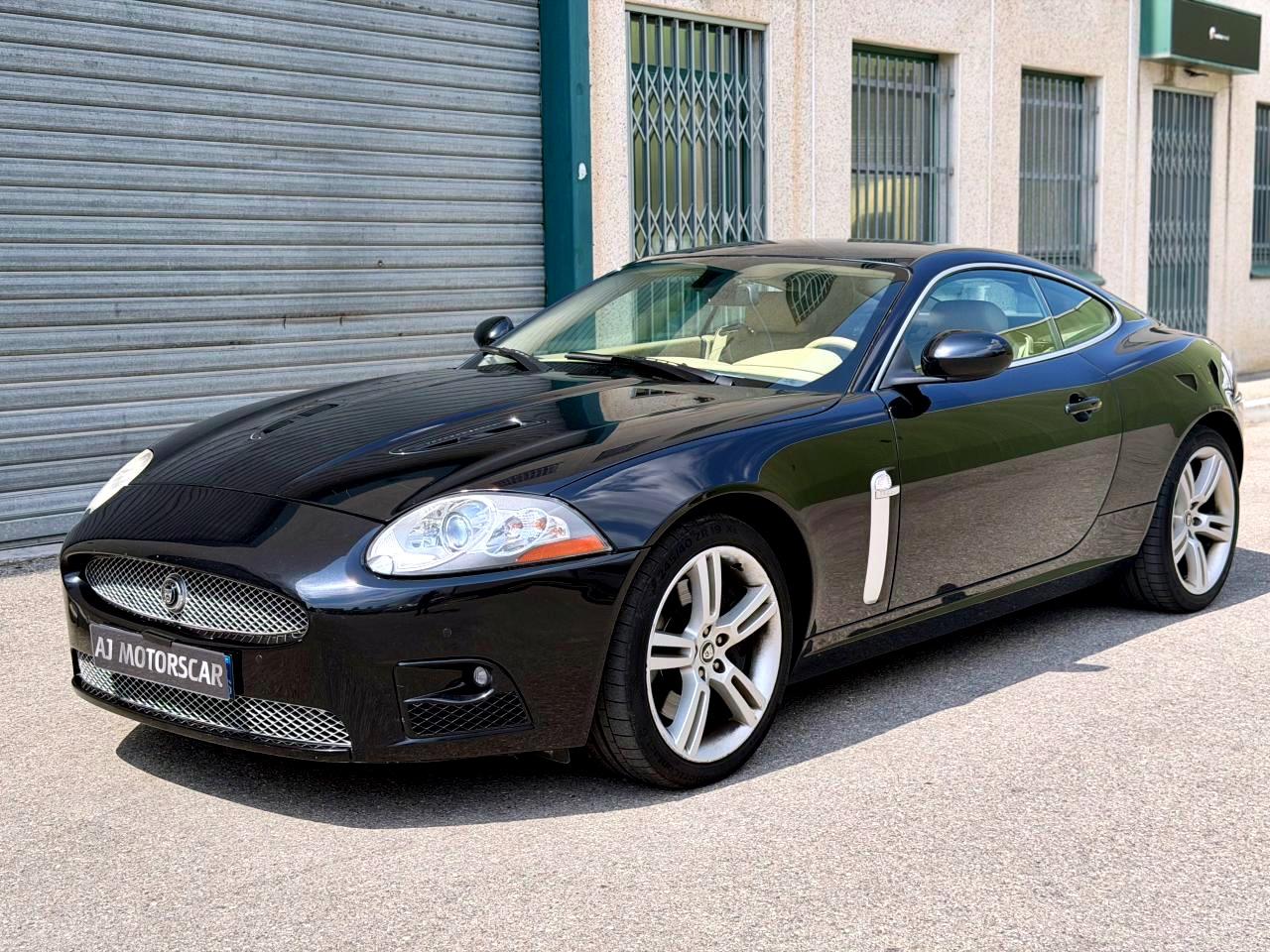 JAGUAR XK
