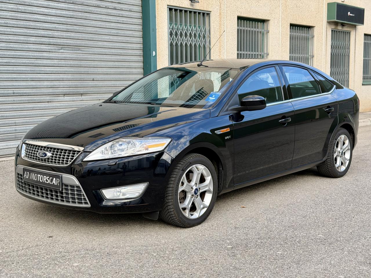 FORD MONDEO