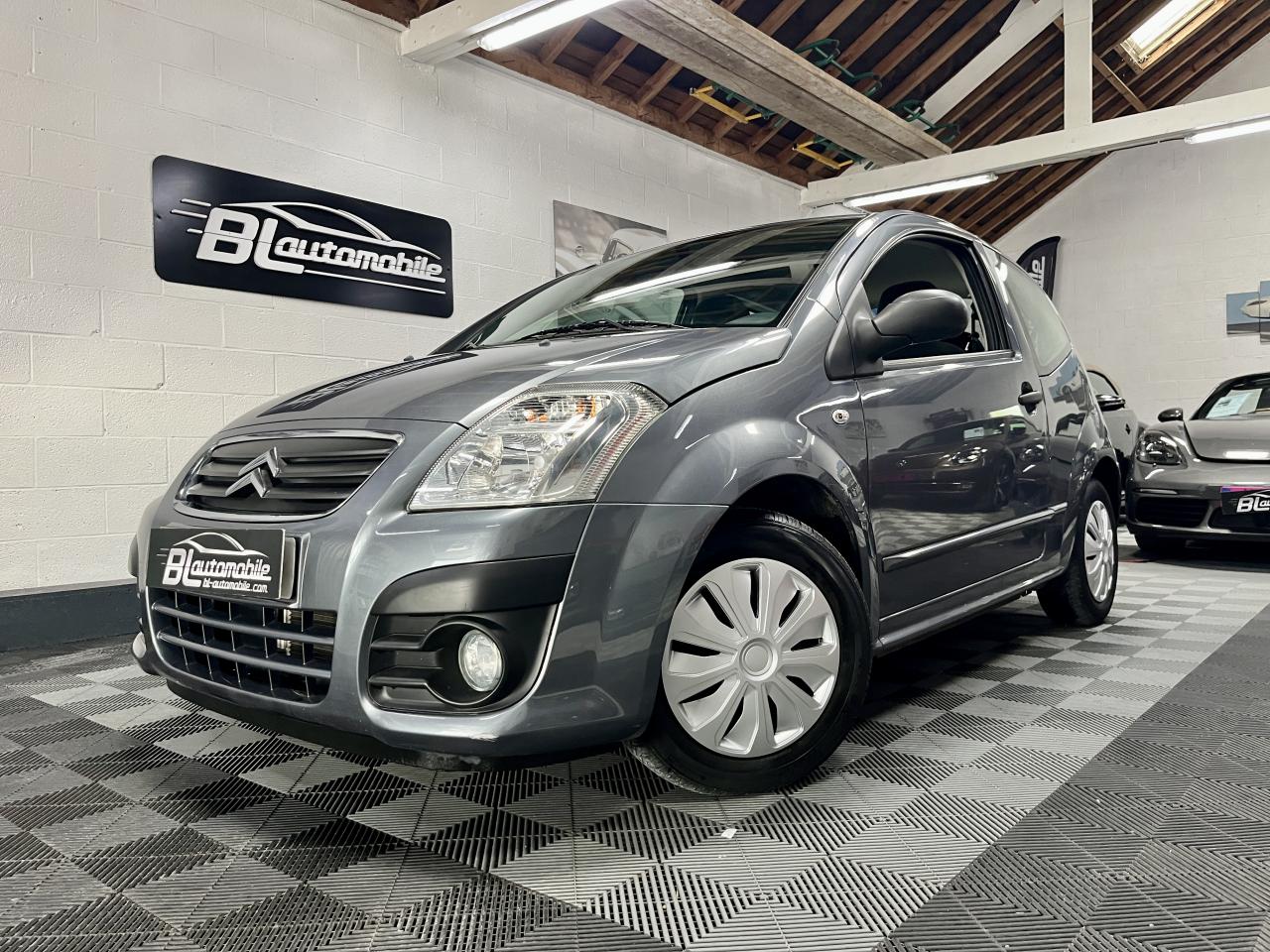 CITROEN C2 1.1I AIRPLAY Climatisation  - 1ère main Faible kilométrage- distribution neuve