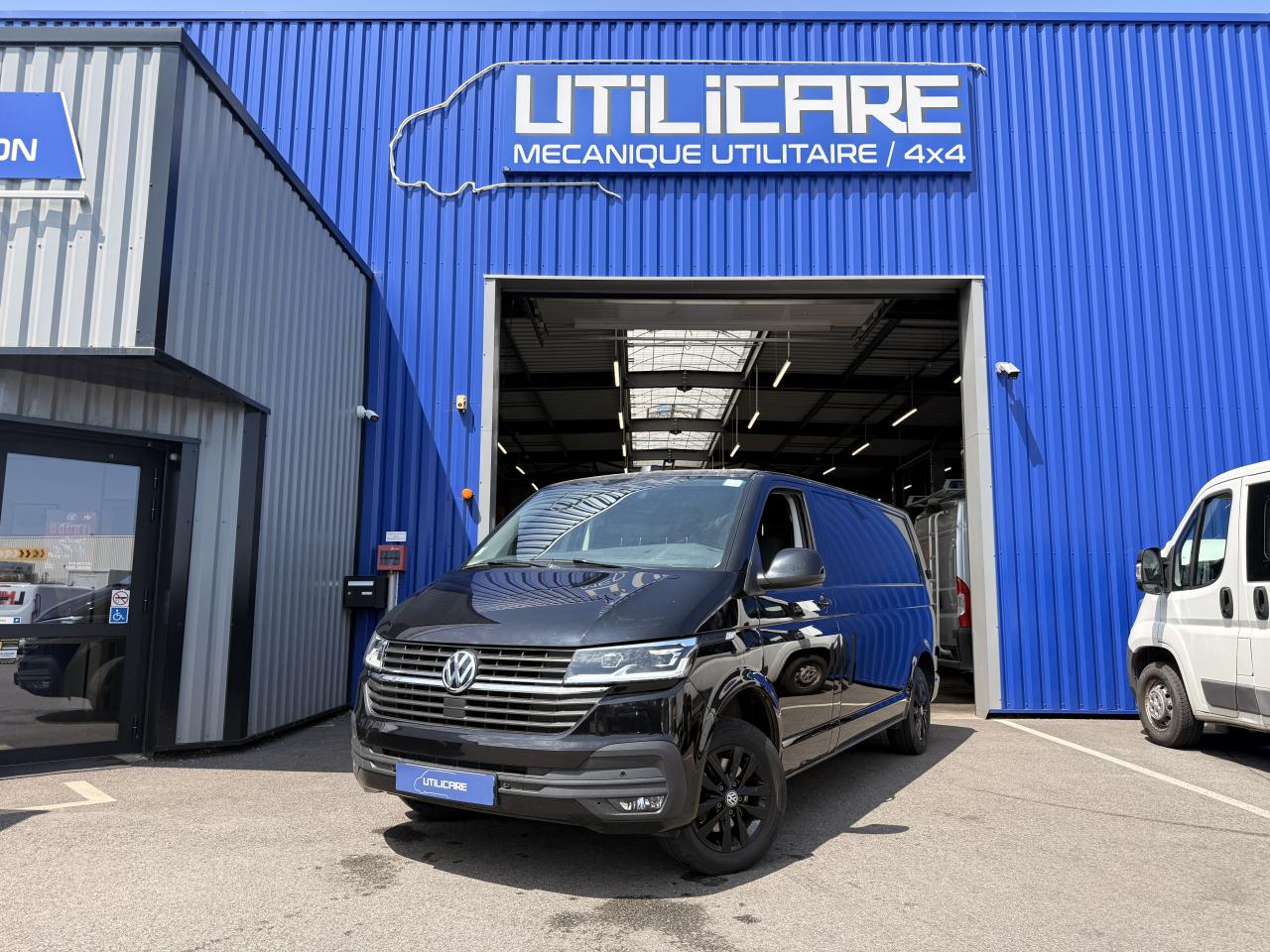 VOLKSWAGEN TRANSPORTER