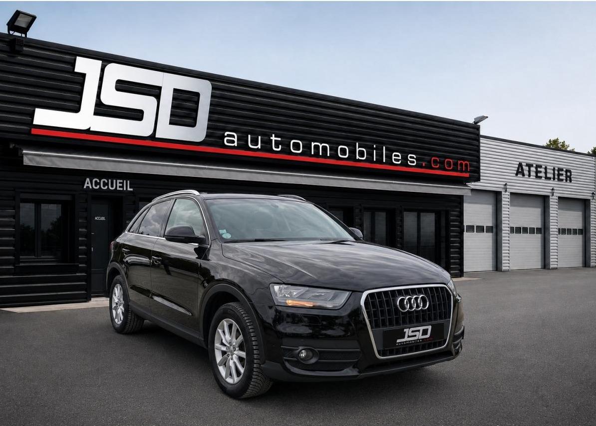 AUDI Q3