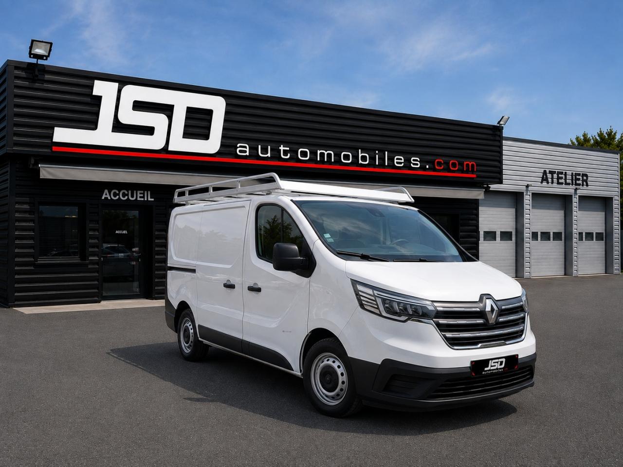 RENAULT TRAFIC