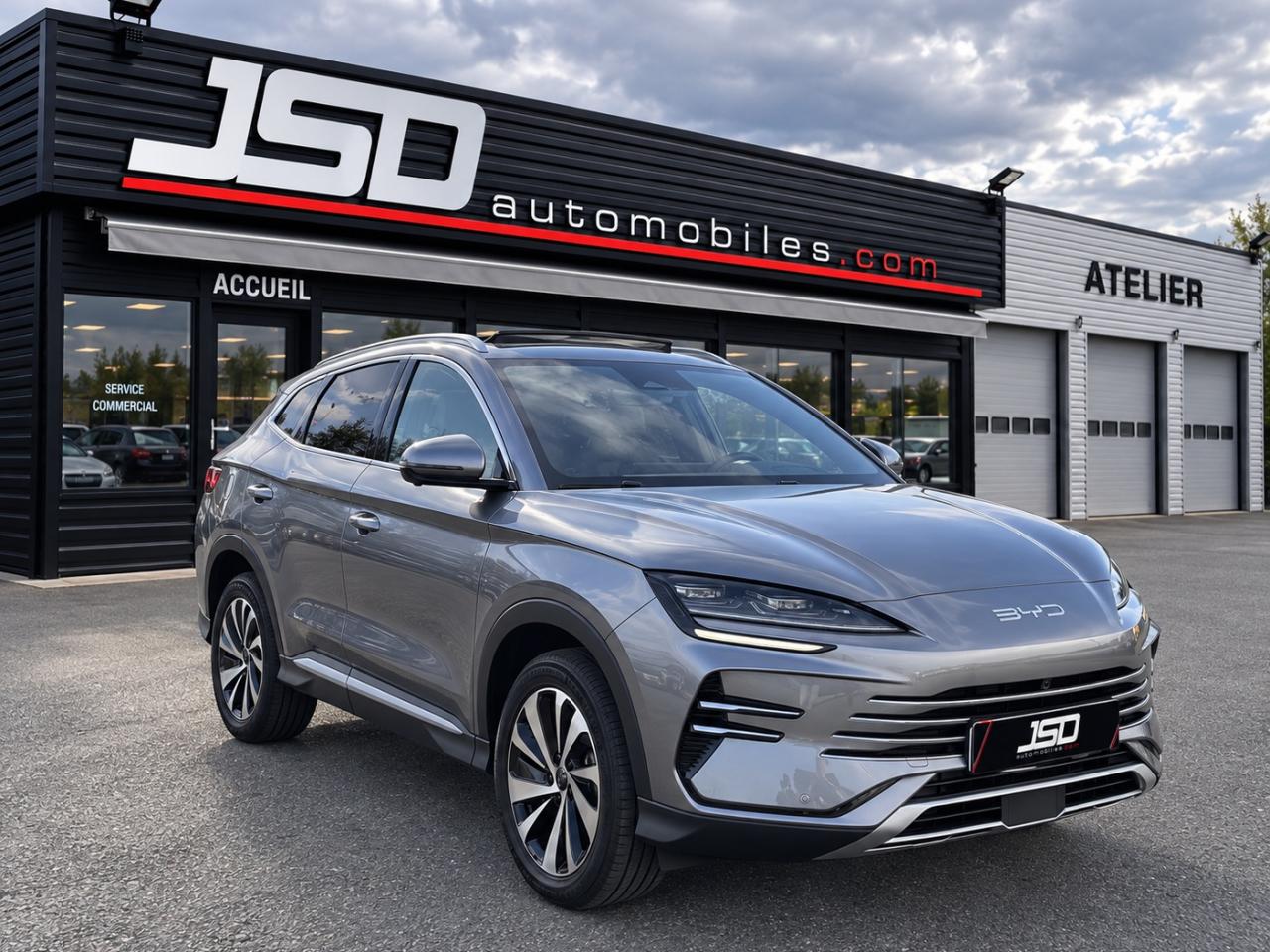 BYD SEAL U