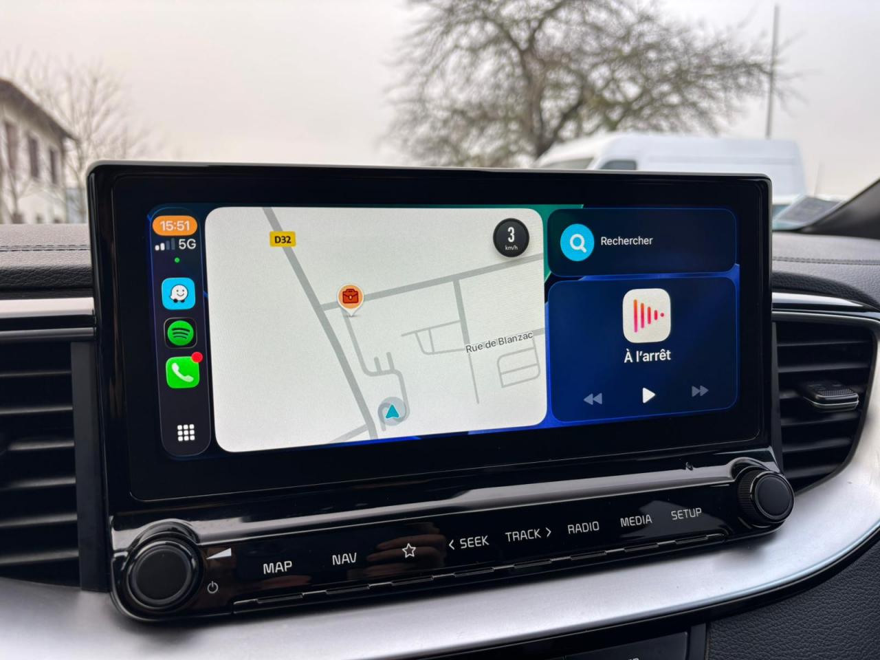 Thumbnail 11