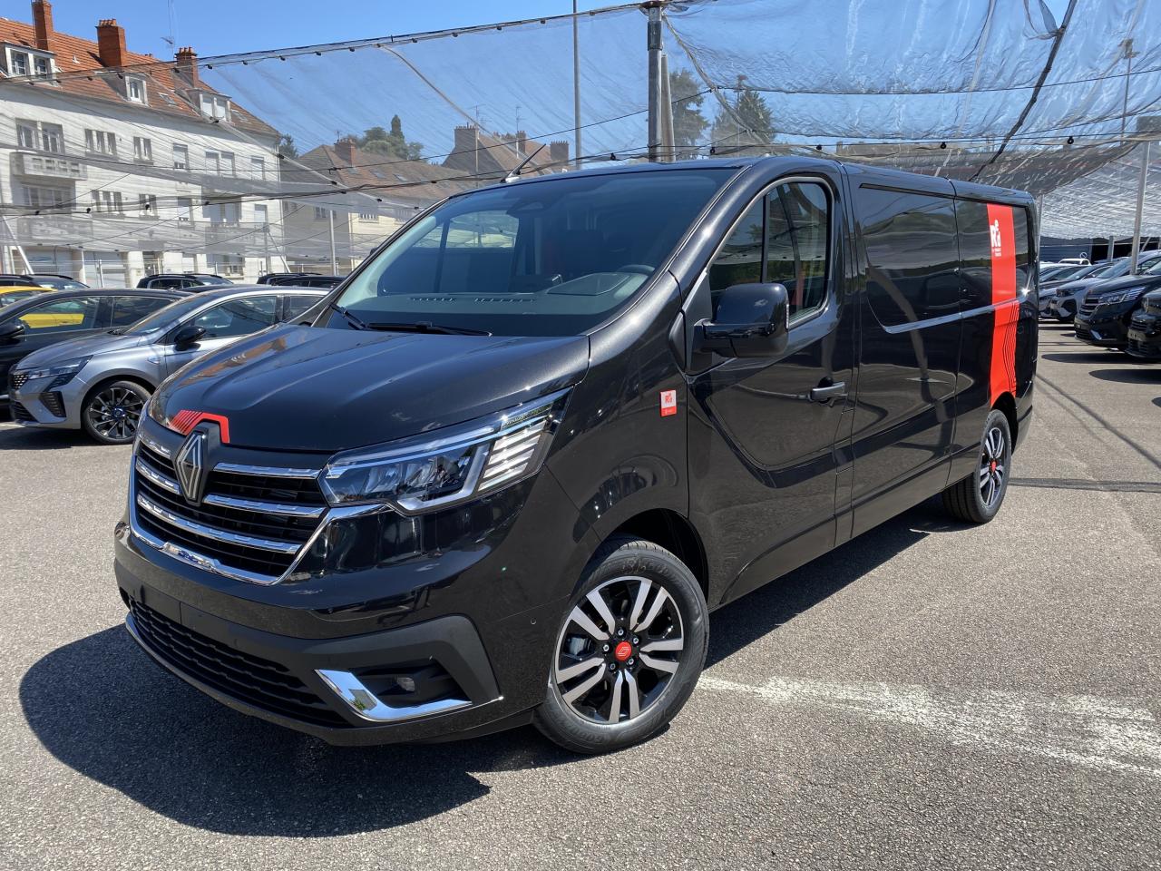 RENAULT TRAFIC