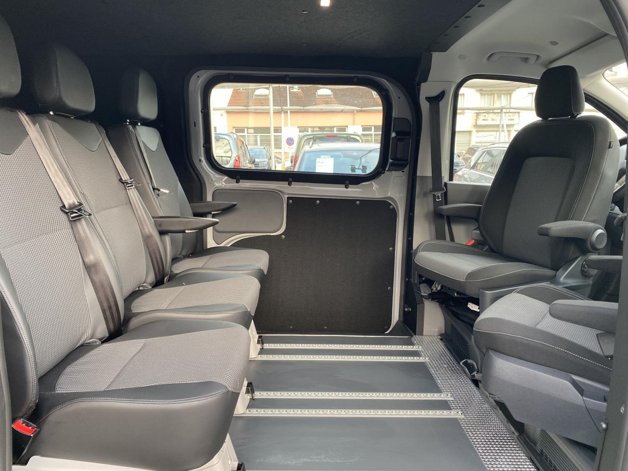 Thumbnail 12