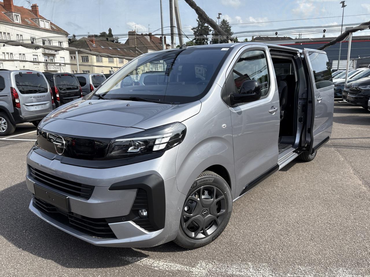 OPEL ZAFIRA (2) M 2.2 BlueHDi 180 EAT8 S&S Business SANS MALUS / 8PL / ATTELAGE / CAMERA