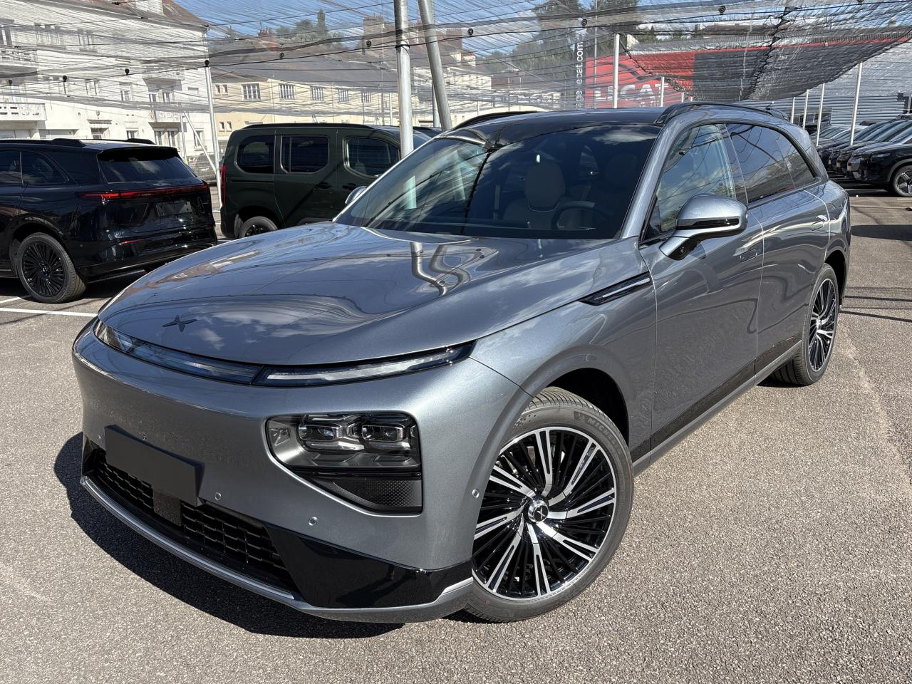 XPENG G9 575 AWD PERFORMANCE 93.1 KWH CUIR MOCCA / ATTELAGE / SIEGES MASSANTS / AUDIO DY