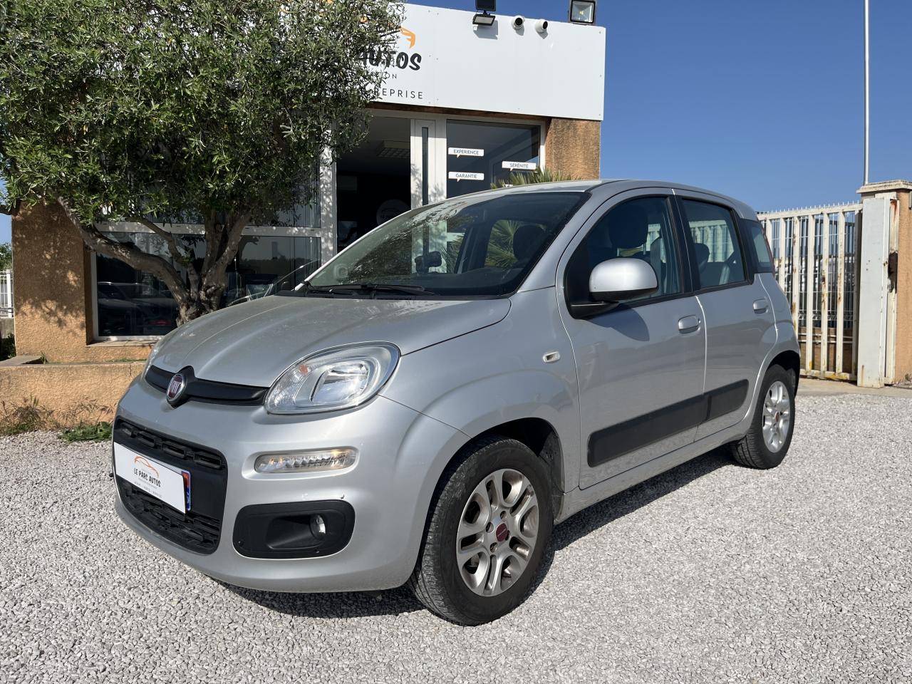 FIAT PANDA 1.2  70 CV  LOUNGE 66000 KM / 1ERE MAIN /05/2020 / CLIM/ BLUETOOTH / JANTES