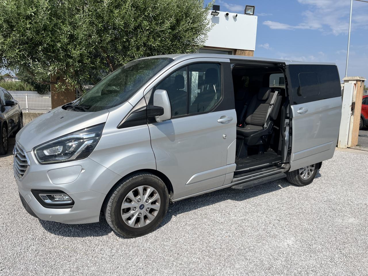 FORD TRANSIT CUSTOM 1.0 HYBRIDE  PHEV - 120 CV  COMBI  8 PLACES 2 PORTES LATTERALE TOURNEO  L1H1 Titanium PHASE 2