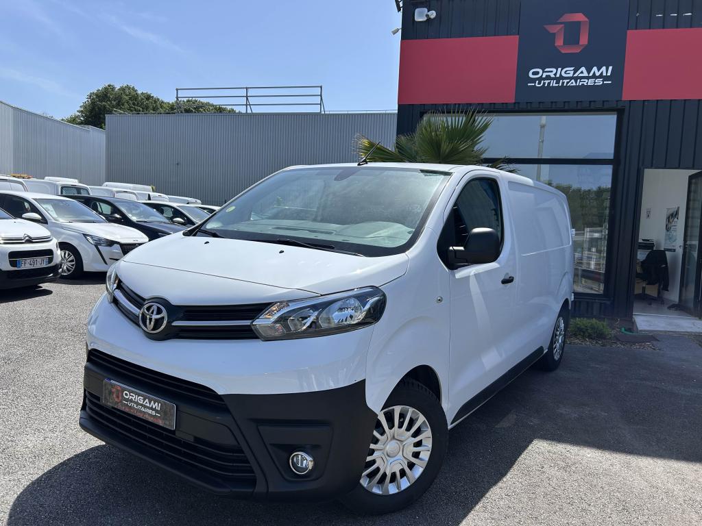 TOYOTA PROACE