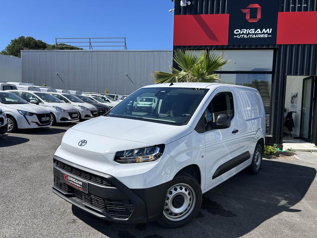 TOYOTA PROACE CITY 1.5 130 D-4D BVA S&S FOURGON Medium