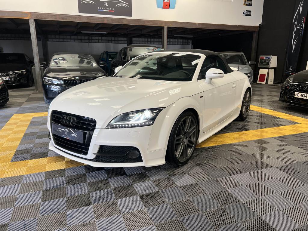AUDI TT